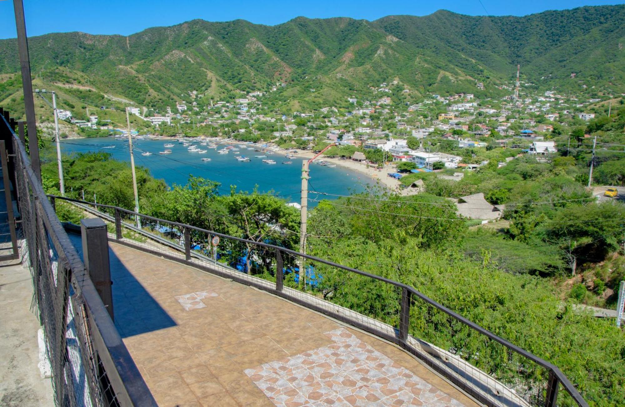 Playa Alta Mar Hotel Taganga Exterior photo